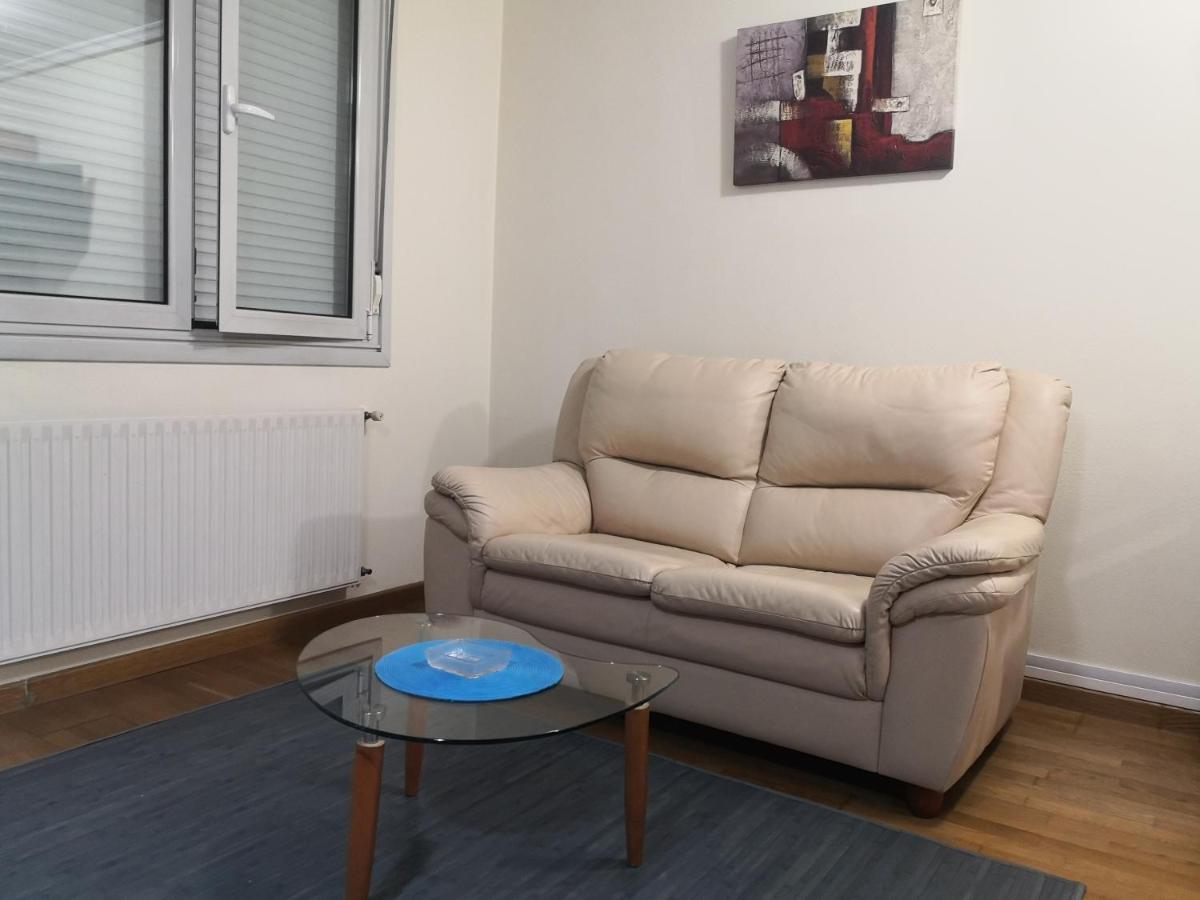 Apartamentos Chevere Violeta Oviedo Luaran gambar